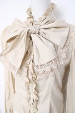 画像5: Victorian maiden / スタンドカラーインタックブラウス  ベージュ Y-26-06-30-076-CL-BL-SZ-ZY (5)