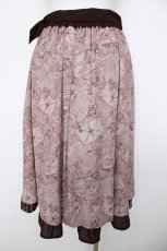 画像2: axes femme POETIQUE / プリュムプリントベルト付スカート  ピンク Y-26-06-30-145-AX-SK-SZ-ZY (2)