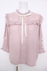 画像1: axes femme POETIQUE / ローズ刺繍レースアップブラウス  ピンク Y-26-07-01-070-AX-BL-SZ-ZY (1)