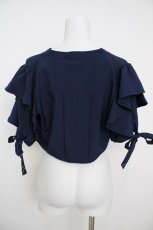 画像2: axes femme POETIQUE / フリル半袖ショートボレロ  紺 Y-26-07-01-099-AX-TO-SZ-ZY (2)