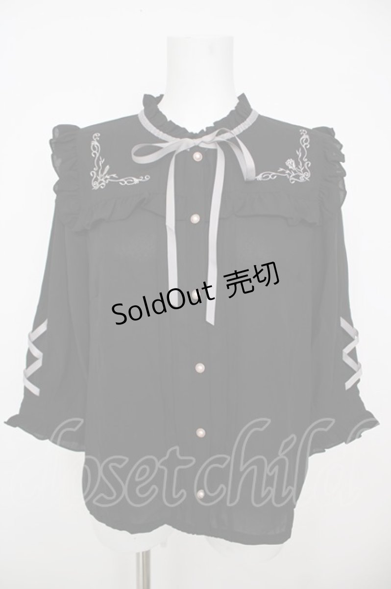 画像1: axes femme POETIQUE / ローズ刺繍レースアップブラウス  黒 Y-26-07-01-013-AX-BL-SZ-ZY (1)