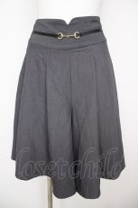 画像1: axes femme POETIQUE / ビット付きハーフパンツ  グレー Y-26-07-01-152-AX-PA-SZ-ZY (1)