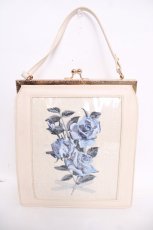 画像1: an another angelus / ローズ絵画刺繍がま口バック  アイボリー Y-26-07-03-081-CA-BG-SZ-ZY (1)