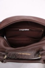 画像3: axes femme / ロゴプレートショルダーバック  茶 Y-26-07-03-088-AX-BG-SZ-ZY (3)