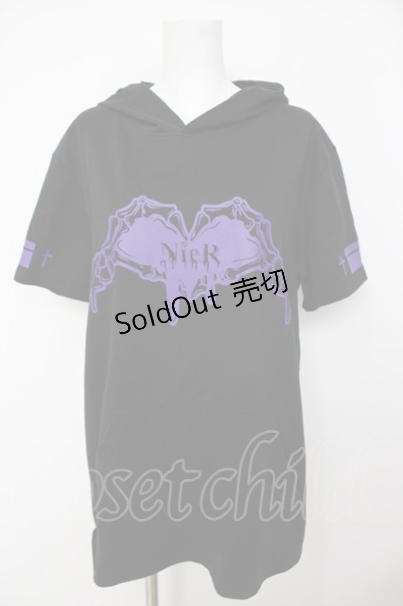 画像1: NieR Clothing / プリントフードパーカー F 黒 Y-26-07-05-070-PU-TO-SZ-ZY (1)