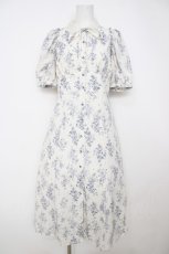 画像1: axes femme / フラワー柄ハイウエストワンピース  白 Y-26-07-05-124-AX-OP-SZ-ZY (1)