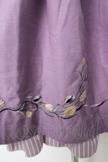 画像3: axes femme POETIQUE / チューリップ刺繍タックスカート M ラベンダー Y-26-07-05-174-AX-SK-SZ-ZY (3)