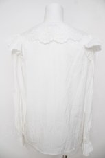 画像2: axes femme POETIQUE / フラワー刺繍襟ブラウス M 白 Y-26-07-05-025-AX-BL-SZ-ZY (2)