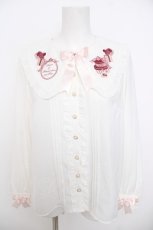 画像1: Amavel / Holiday Present Ribbon ブラウス  白×ピンク Y-26-07-09-084-CA-BL-SZ-ZY (1)