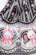 画像4: Angelic Pretty / Be My Valentineジャンパースカート  黒 Y-26-07-11-096-AP-OP-SZ-ZY (4)