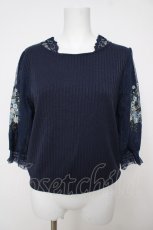 画像1: axes femme / 袖チュール刺繍トップス F 紺 Y-26-07-13-073-AX-TO-SZ-ZY (1)