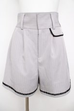 画像1: axes femme POETIQUE / ベルトデザインショートパンツ M グレー Y-26-07-13-122-AX-PA-SZ-ZY (1)