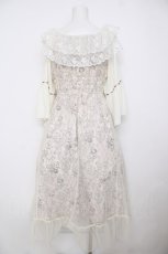 画像2: axes femme / オーナメント柄レース重ワンピース  オフ Y-26-07-15-116-AX-OP-SZ-ZY (2)