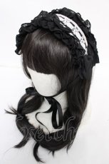 画像1: ATELIER PIERROT / ローズフリルヘッドドレス  ブラック×ホワイト Y-26-07-15-023-EL-AC-SZ-ZY (1)