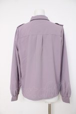 画像2: axes femme POETIQUE / バタフライ刺繍襟ブラウス  ラベンダー Y-26-07-16-001-AX-BL-SZ-ZY (2)