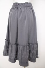 画像2: axes femme / 花刺繍入り切替フレアスカート M グレー Y-26-07-18-095-AX-SK-SZ-ZY (2)