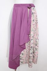 画像1: axes femme / スカーフ風花柄切替スカート M アワピンク Y-26-07-18-113-AX-SK-SZ-ZY (1)