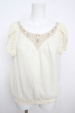 画像1: axes femme / レース使いブラウス M キナリ Y-26-07-18-018-AX-BL-SZ-ZY (1)