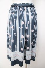 画像2: axes femme / チューリップ柄ミドルスカート M 紺 Y-26-07-21-087-AX-SK-SZ-ZY (2)