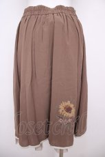 画像2: axes femme / 向日葵クロスステッチ刺繍スカート F モカ Y-26-07-23-065-AX-SK-SZ-ZY (2)