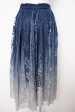 画像2: axes femme /  グラデレースサーキュラースカート  ブルー Y-26-07-24-128-AX-SK-SZ-ZY (2)