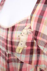 画像3: Franche Lippee / うさぎブローチ付チェックワンピース M ミルク Y-26-07-26-064-LO-OP-SZ-ZY (3)
