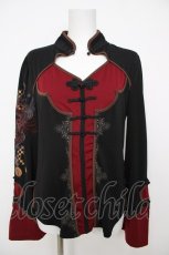 画像1: Ozz oneste / 彼岸花刀刺繍チャイナトップス  黒 Y-26-07-27-113-OO-TO-SZ-ZY (1)