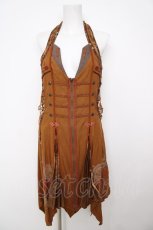 画像1: Ozz oneste / 彼岸花刀刺繍ワンピース  からし Y-26-07-27-125-OO-OP-SZ-ZY (1)