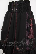 画像3: Ozz oneste / タッセルチャーム付刺繍スカート  黒 Y-26-07-27-128-OO-SK-SZ-ZY (3)
