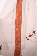 画像4: Ozz oneste / 紅葉刺繍袴風ロングスカート  ベージュ Y-26-07-27-130-OO-SK-SZ-ZY (4)