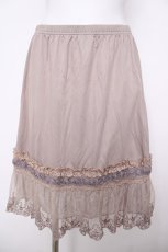 画像1: axes femme / お花モチーフペチスカート  グレー Y-26-07-27-133-AX-SK-SZ-ZY (1)