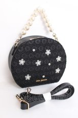 画像1: axes femme / フラワーモチーフレースポシェット  黒 Y-26-07-28-027-AX-BG-SZ-ZY (1)