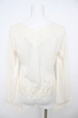 画像2: axes femme / 袖フリルレースインナープルオーバー M キナリ Y-26-07-29-103-AX-TO-SZ-ZY (2)