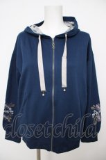 画像1: axes femme / 袖お花刺繍パーカー M 紺 Y-26-07-29-141-AX-TO-SZ-ZY (1)