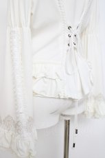 画像3: Ozz oneste / レースアップ姫袖カットソー  白 Y-26-08-02-112-OO-TO-SZ-ZY (3)