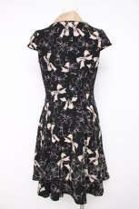 画像2: axes femme / リボン柄ショール衿ワンピース M 黒 Y-26-08-02-126-AX-OP-SZ-ZY (2)