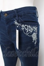 画像3: axes femme / 香水×バラ刺繍デニムパギンス L インディゴ Y-26-08-02-163-AX-PA-SZ-ZY (3)