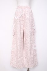 画像2: Fickle Bebe / レースフリルカーゴデニムパンツ F 淡ピンク Y-26-08-02-176-LO-PA-SZ-ZY (2)