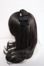 画像2: Angelic Pretty / キルトリボンチャームカチューシャ  黒 Y-26-08-02-028-AP-AC-SZ-ZY (2)