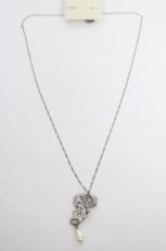 画像2: axes femme / ユリモチーフネックレス  シルバー Y-26-08-04-123-AX-AC-SZ-ZY (2)