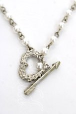 画像1: axes femme POETIQUE / ハートアローチョーカー  シルバー Y-26-08-04-129-AX-AC-SZ-ZY (1)