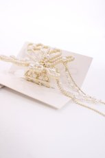 画像2: axes femme POETIQUE / 蝶パールヘアークリップ  ゴールド Y-26-08-06-020-AX-AC-SZ-ZY (2)
