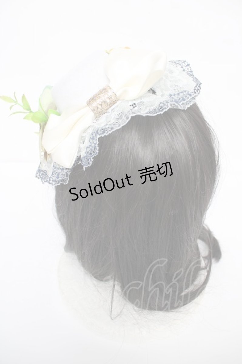 画像3: GOTHIC HOLIC / 小鳥のコサージュミニハット  グレー Y-26-08-07-007-PU-AC-SZ-ZY (3)