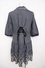 画像2: axes femme / 編み上げデザイン刺繍入りワンピース M グレー Y-26-08-07-127-AX-OP-SZ-ZY (2)
