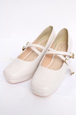 画像1: axes femme / ダブルストラップパンプス L 生成り Y-26-08-08-027-AX-SH-SZ-ZY (1)