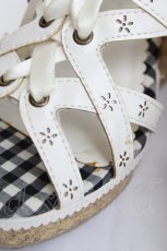 画像5: axes femme POETIQUE / フリルカットワークサンダル L ホワイト Y-26-08-08-041-AX-SH-SZ-ZY (5)