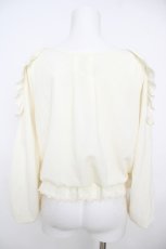 画像2: axes femme POETIQUE / ローズ刺繍オープンショルダートップス M 生成り Y-26-08-09-048-AX-TO-SZ-ZY (2)