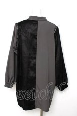 画像2: axes femme / 2way肩ジップドラゴン配色ブラウス F 黒×グレー Y-26-08-12-060-AX-BL-SZ-ZY (2)