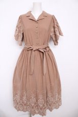 画像1: axes femme / 繊細刺繍シャツワンピース M ベージュ Y-26-08-18-071-AX-OP-SZ-ZY (1)