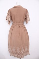 画像2: axes femme / 繊細刺繍シャツワンピース M ベージュ Y-26-08-18-071-AX-OP-SZ-ZY (2)